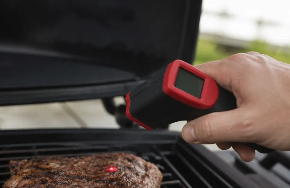 Why infrared thermometers cannot read internal doneness